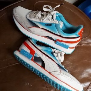 Women's 6.5 like new